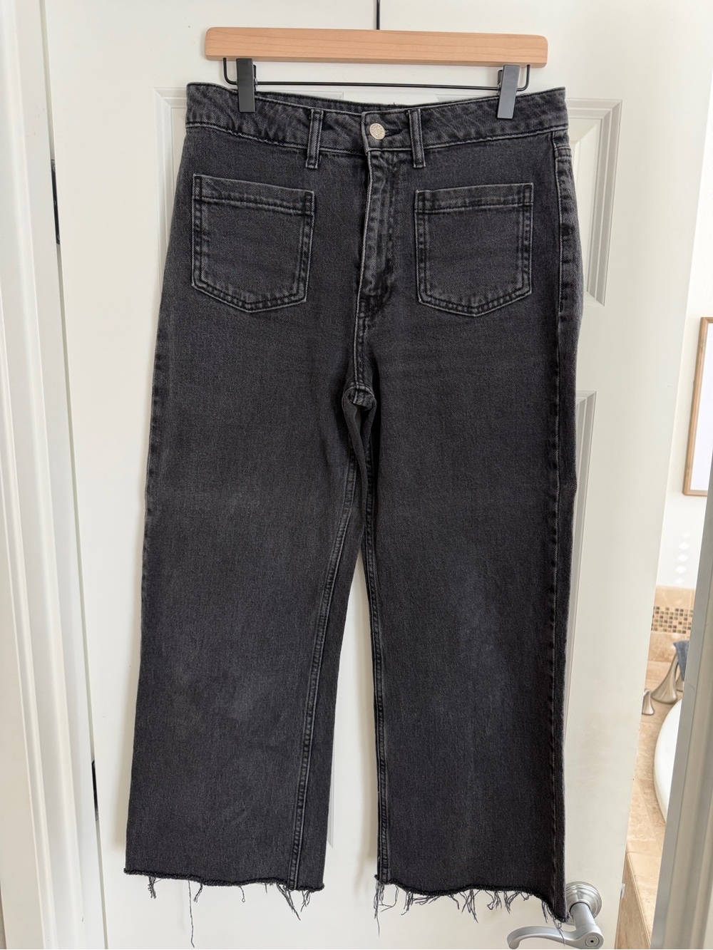 Mango Black High-Rise Straight-Leg Jeans with Raw Hem
